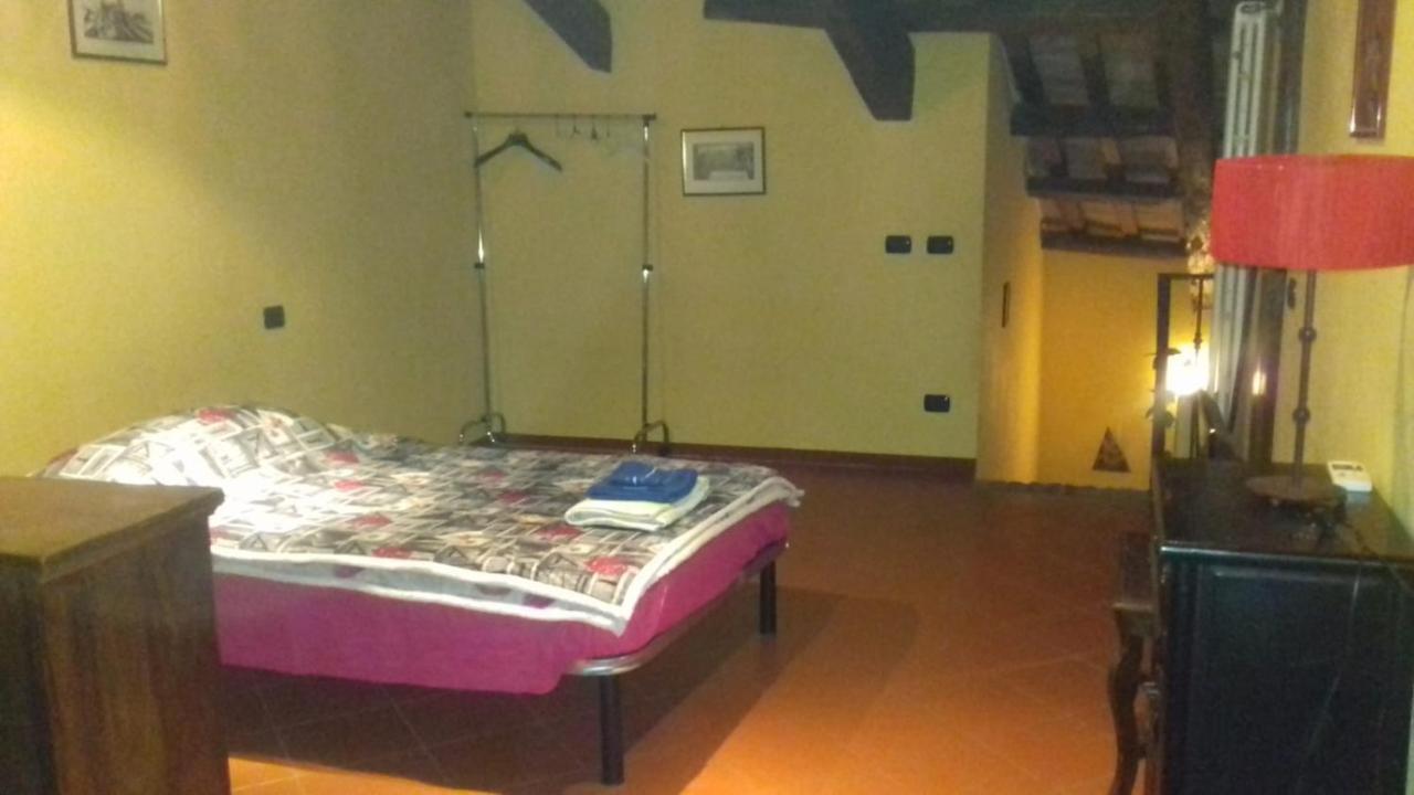 Apartment Garibaldi Ferrara Exteriör bild